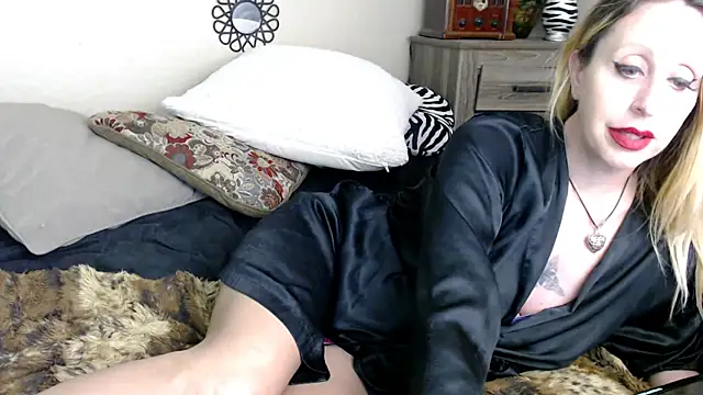 Lourdesnoir@xh Live XXX-chat