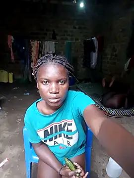 Chat +18 de holygrail001 ao vivo