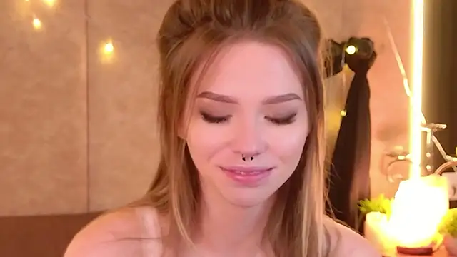 Chat +18 de Sierra_Fane ao vivo