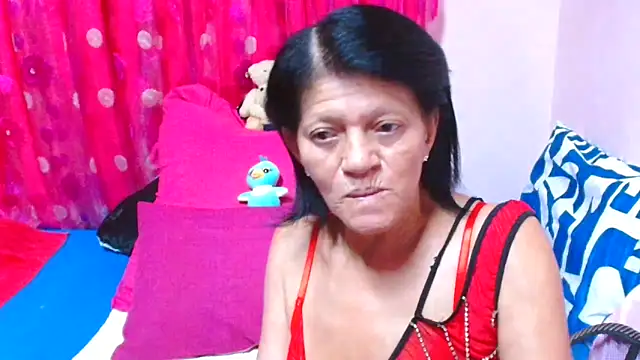 SLUTTYROXY – Live XXX-chat