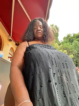 xXXSexyamazon Webcam-Show