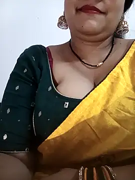 Nyra-23 Pertunjukan Webcam