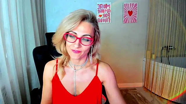 MuseOfStage: απευθείας συνομιλία ΧΧΧ