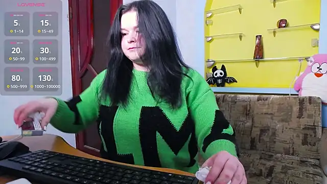 Linasexy777: онлайн-секс-чат