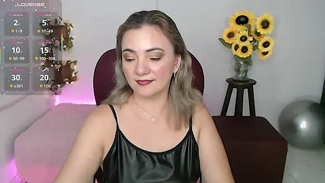 ana_milf Chat XXX live