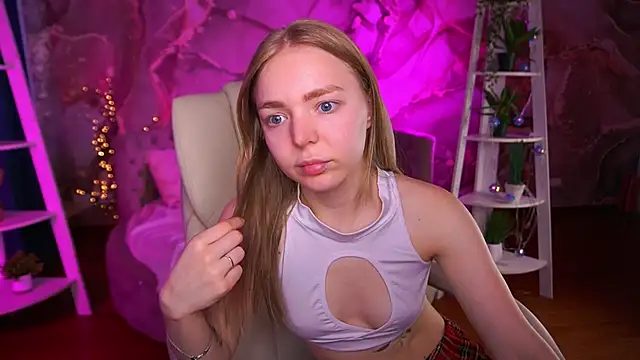 แชท XXX สดของ EmilySunshineS