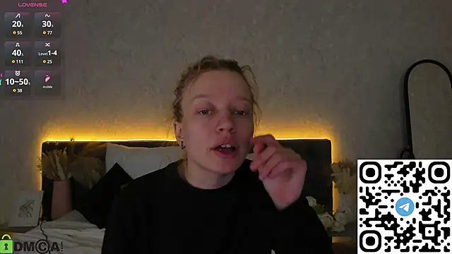 XXX chat uživo modela Michelle_Blond