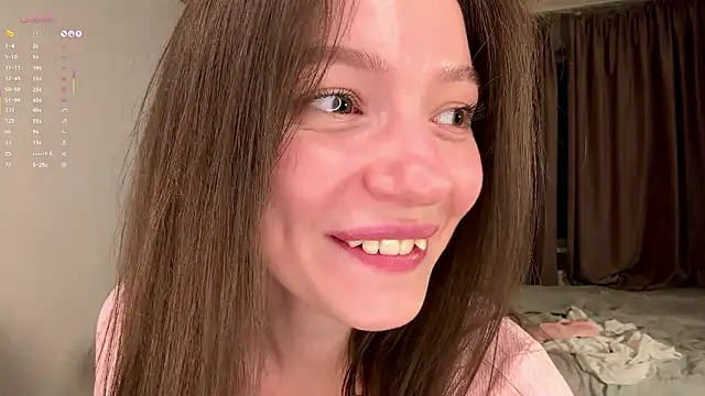 SilverGalen Adlı Modelin Canlı XXX Sohbeti