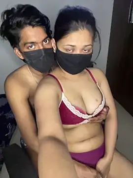 Pertunjukan Kamera Web soniyaverma00