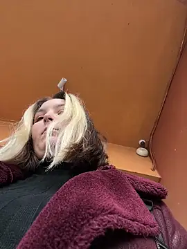 دردشة KateBurlesk الجنسية المباشرة