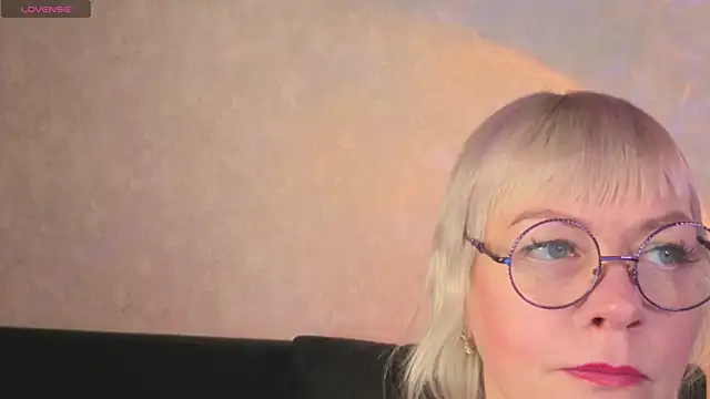 Ann_Annise লাইভ XXX চ্যাট