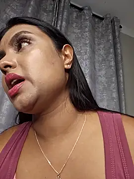 Indian_GlowingMiaxn Live XXX chat