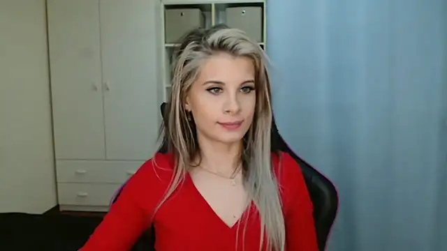 Chat XXX en directo de KristineGlow