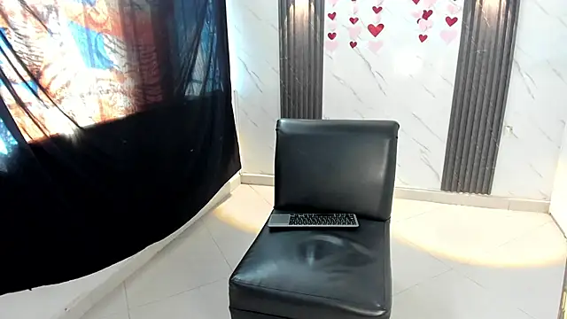 CaramelDesire Chat XXX live