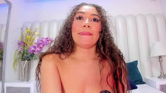 CamilaCastillo – Live XXX-chat