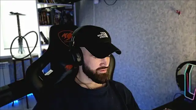 _Mostly_ Live XXX-Chat