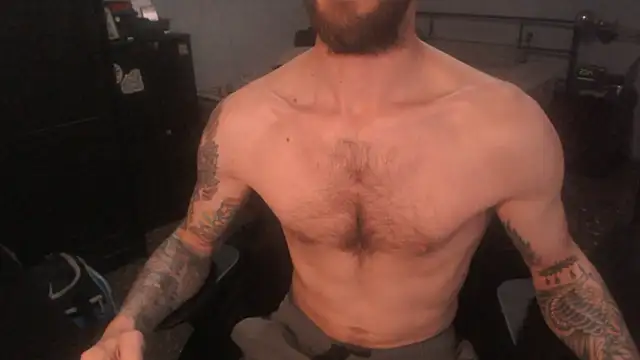 SexxxyLouis Live XXX-Chat