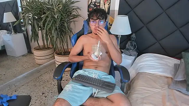 Show de webcam de kai_storn