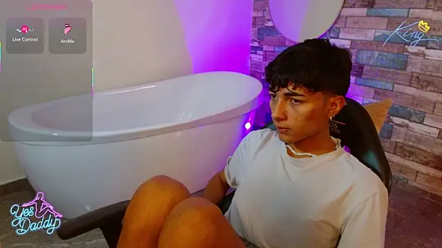 Czat XXX na żywo – osamu_tay