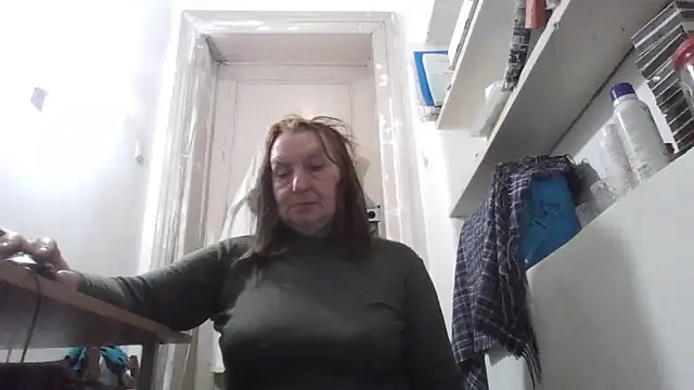 AnnaLive570 – Naživo XXX chat