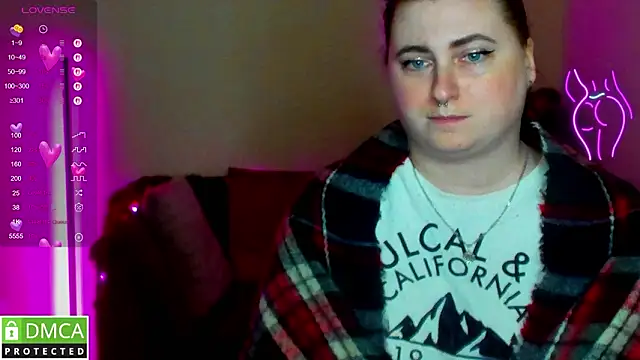 Chat +18 de Alicia_love00 ao vivo