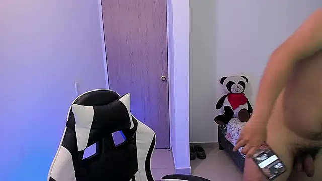 Asta_YunoXXX: вебкам-шоу