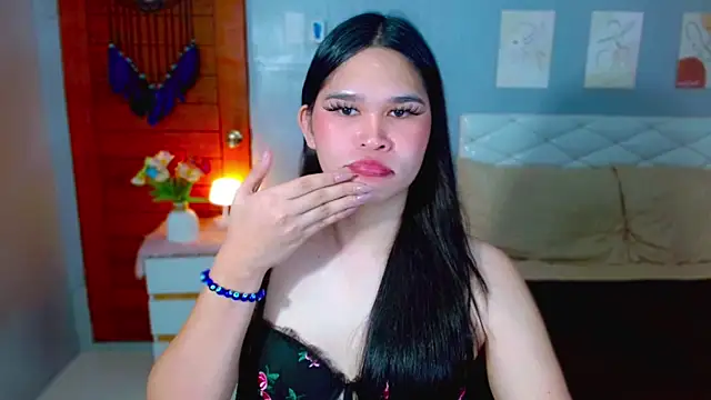 MichelleWild Show in webcam