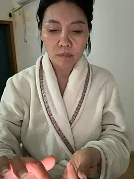 xiiuuff18 Show Webcam