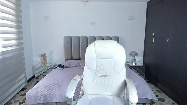 VictoriaRousse_'s Live XXX Chat