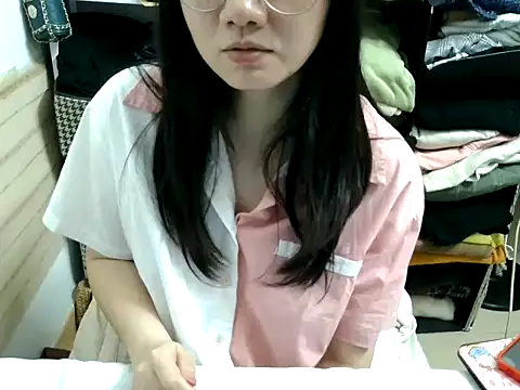 xiaoxiaowan11 现场XXX聊天