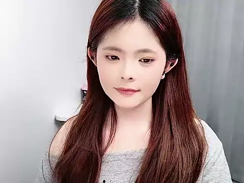 cherry-_-cherry: онлайн-секс-чат