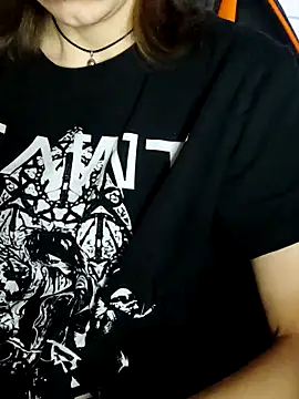 Chat +18 de Aashikalaa ao vivo