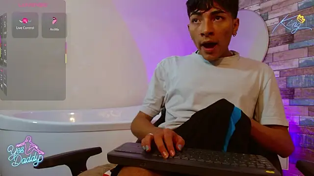 Вебкам-шоу osamu_tay