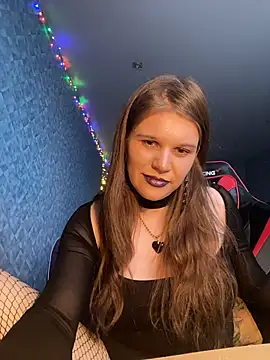 Night_Siren Adlı Modelin Canlı XXX Sohbeti