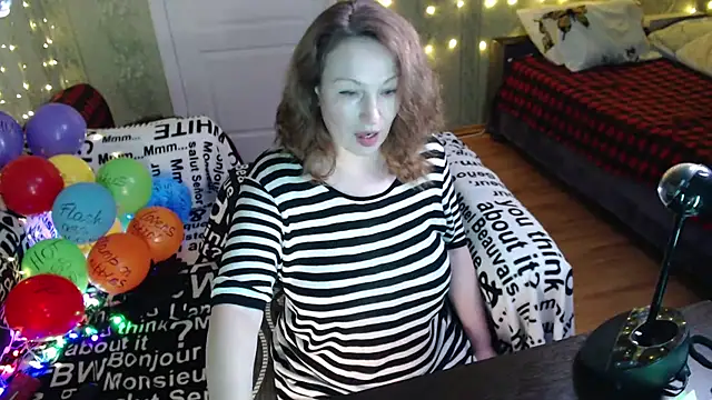 MarleneDietrich's Live XXX Chat