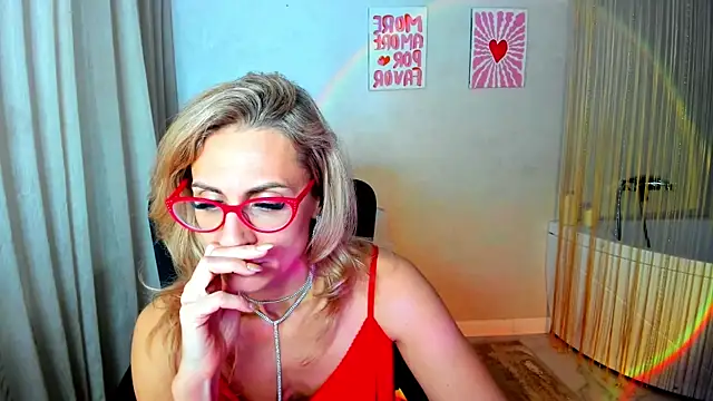 Chat XXX ao vivo de MuseOfStage