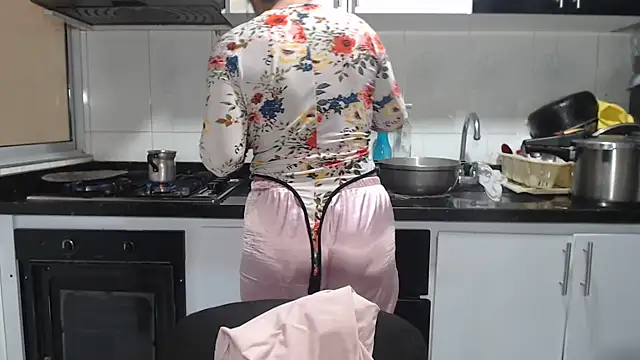 kateleyagrey – Live XXX-chat