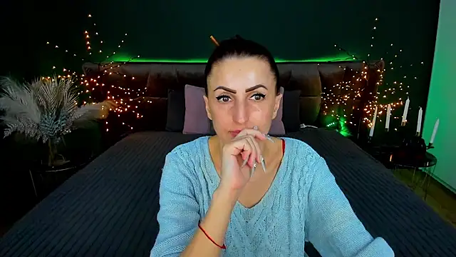 دردشة Rebecca_Diamond الجنسية المباشرة