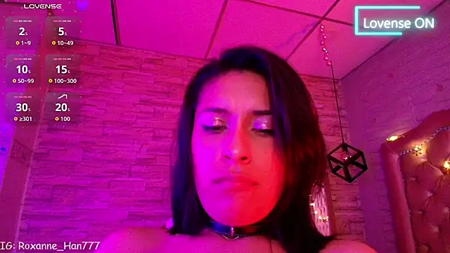 Roxanne_Han élő XXX-chatje