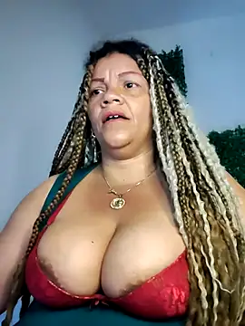 Chat XXX en directo de Eva_Luxei