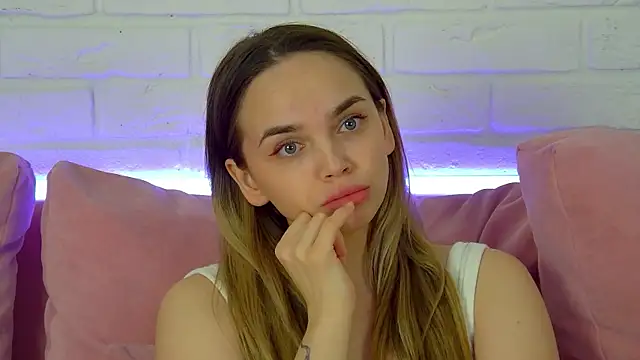 AnitaVenture Pertunjukan Webcam