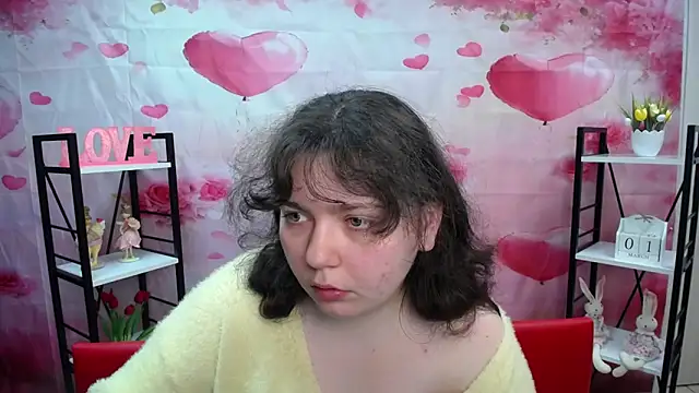 แชท XXX สดของ NeonilaLisova