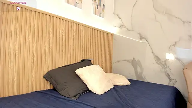 Chat +18 de Fyre_divine ao vivo