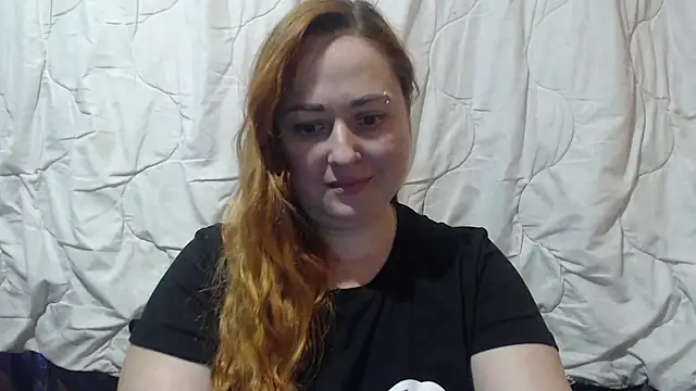 XXX chat uživo modela Foxy_Kate3333