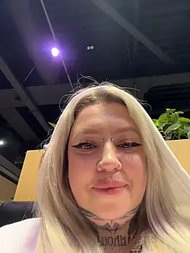 Chiibi's Live XXX Chat