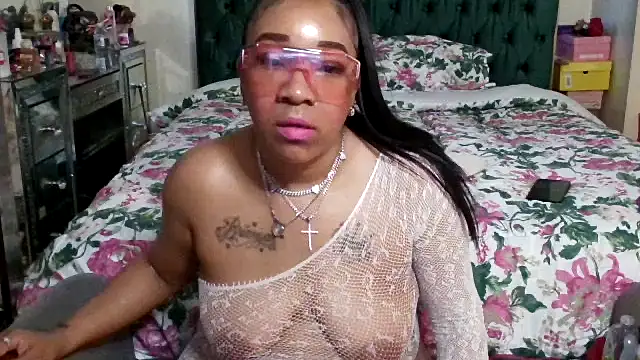 mzpretty444's Live XXX Chat