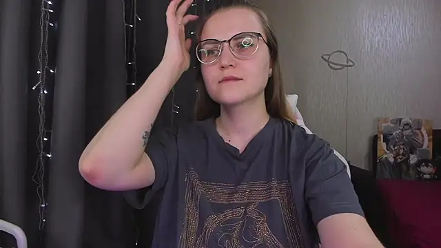 Czat XXX na żywo – MissBrightShine