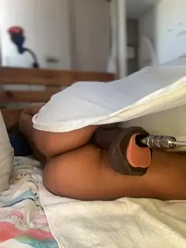 ROUSSH's Webcam Show