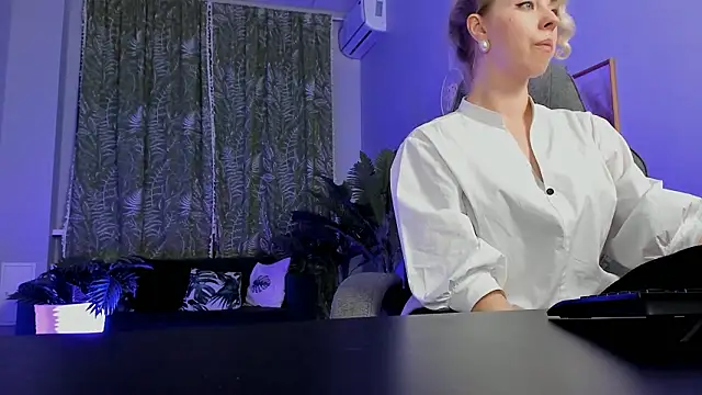 XXX chat uživo modela LylithSkye