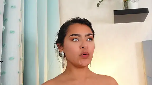 XXX chat uživo modela AshiaEkta1